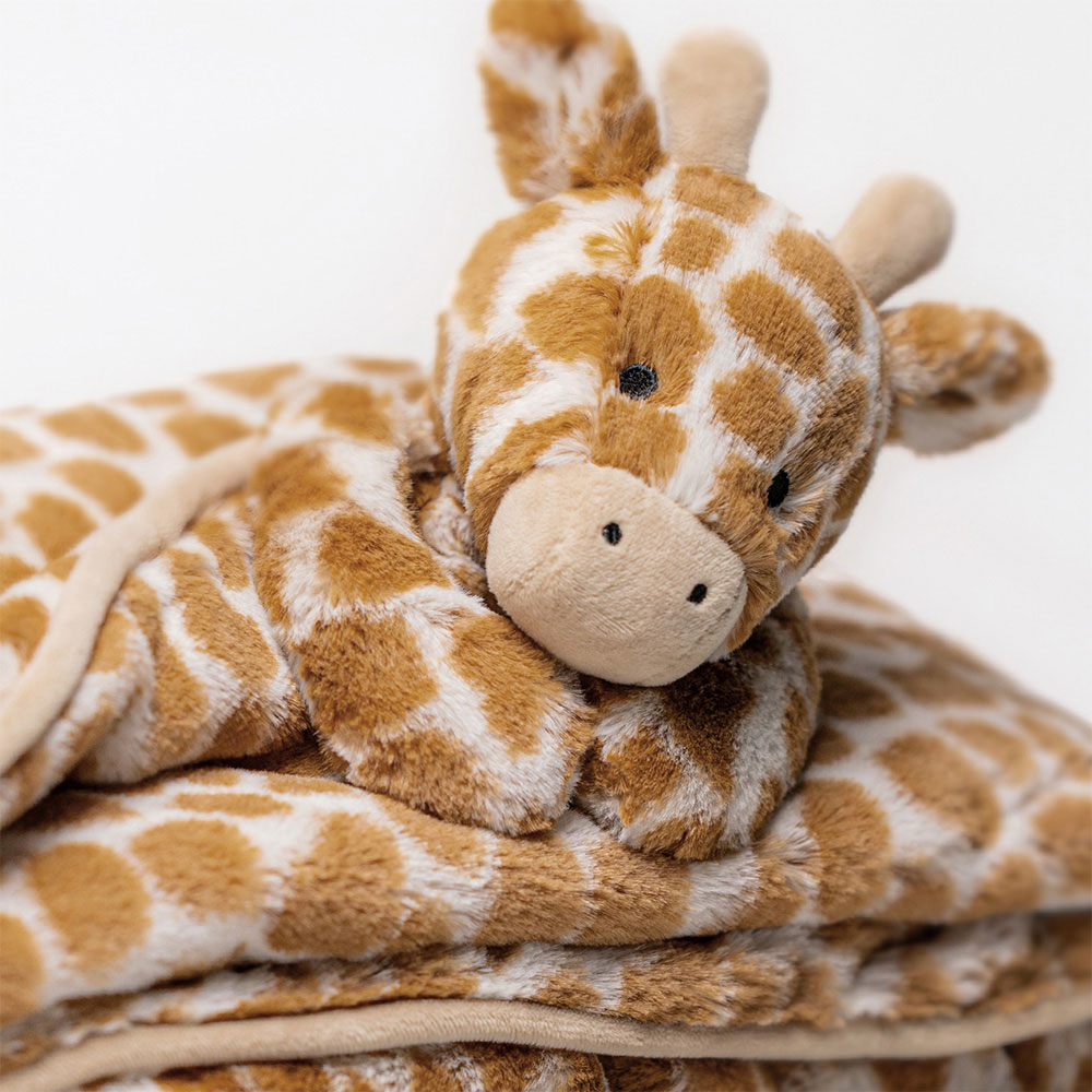 Bashful Giraffe Blankie, View 1